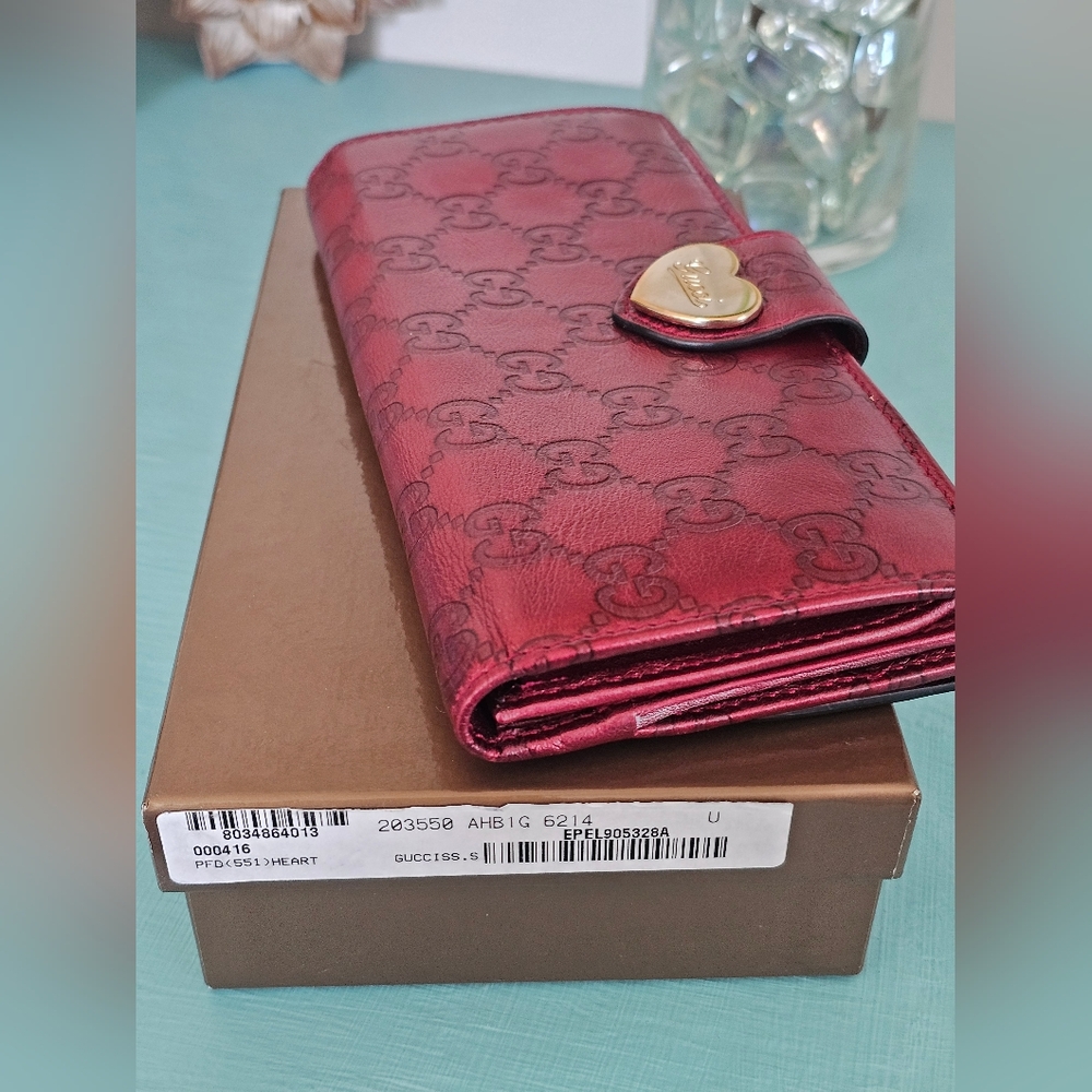 Gucci Guccissima Heart Continental Wallet - Picture 11 of 14